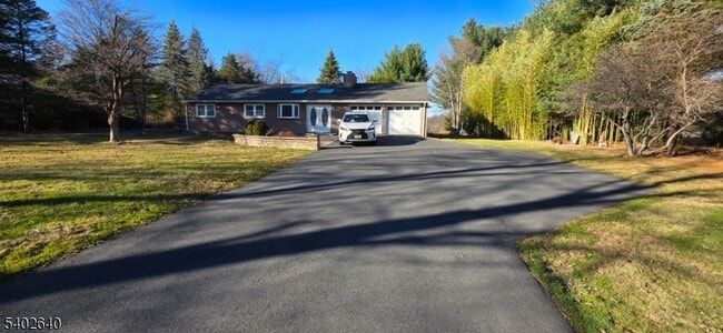 property at 161 Mt Horeb Rd