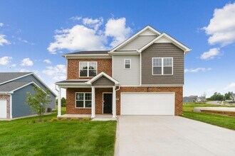 332 Friendly in Nicholasville, KY - Building Photo - Building Photo
