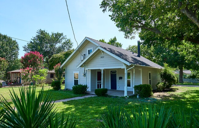 property at 401 S Ebrite St