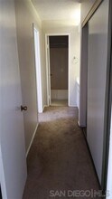 1395 Caminito Gabaldon in San Diego, CA - Foto de edificio - Building Photo