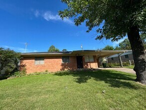 5205 Nelbrook Dr in North Little Rock, AR - Building Photo - Building Photo