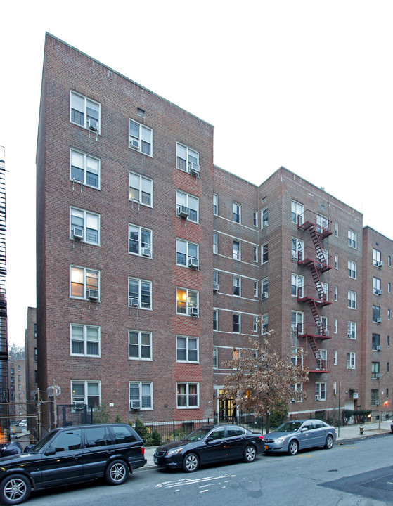 4-10 Bogardus Pl in New York, NY - Building Photo