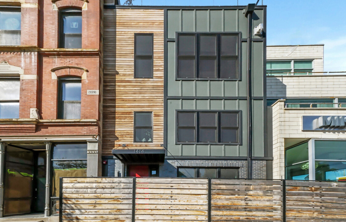 1414 W Division St in Chicago, IL - Building Photo
