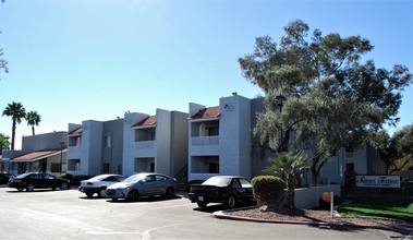 Sunset Terrace in Glendale, AZ - Building Photo - Building Photo