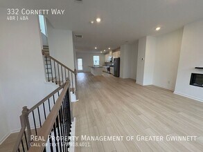 332 Cornett Wy in Lawrenceville, GA - Building Photo - Building Photo