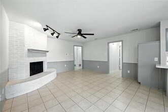 8832 Sandcastle Ct in Fort Worth, TX - Building Photo - Building Photo