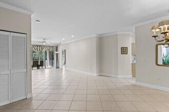6576 Villa Sonrisa Dr in Boca Raton, FL - Building Photo - Building Photo