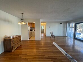 177 Central St in Stoneham, MA - Foto de edificio - Building Photo