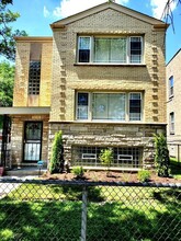 8258 S Peoria St in Chicago, IL - Building Photo - Building Photo