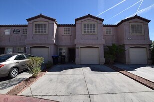 1920 Hodgenville St in Las Vegas, NV - Building Photo