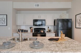 9899 Bent Oak Dr in Houston, TX - Building Photo