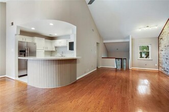 1709 Old Metairie St in Metairie, LA - Building Photo - Building Photo