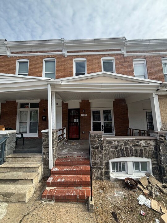 1905 N Dukeland St in Baltimore, MD - Building Photo