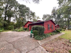 1322 Alshire Ct S in Tallahassee, FL - Building Photo - Building Photo