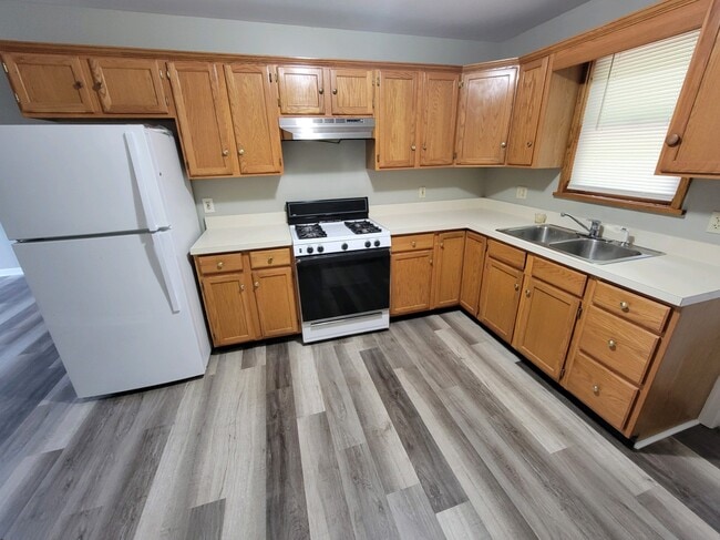 423 Summit Ave in Bloomsburg, PA - Building Photo - Building Photo