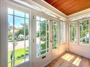 35 Reedsdale Rd in Milton, MA - Building Photo - Building Photo