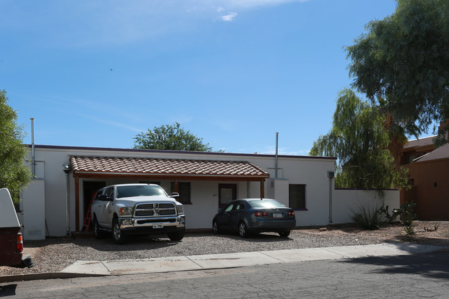 716-730 N Palo Verde in Tucson, AZ - Foto de edificio - Building Photo