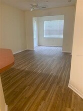 8102 Lillies Way in Orlando, FL - Building Photo - Building Photo