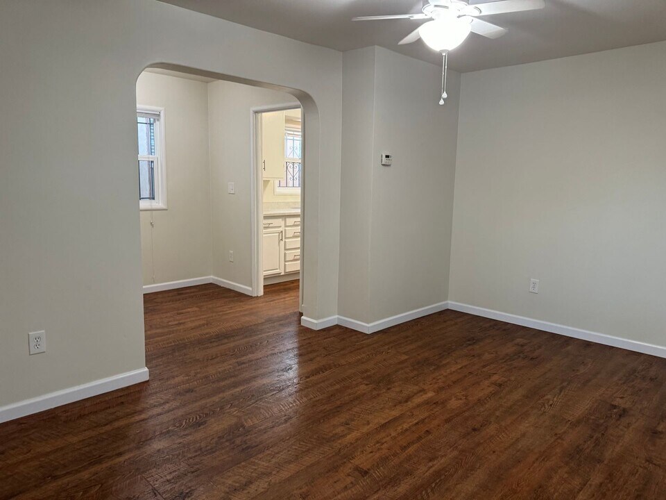 3215 Star Ave in Oakland, CA - Building Photo