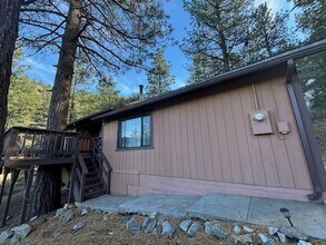 1521 Lassen Way in Pine Mountain Club, CA - Building Photo - Building Photo