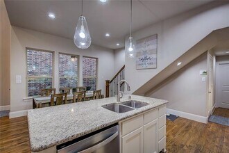 7401 Collin McKinney Pkwy in McKinney, TX - Building Photo - Building Photo