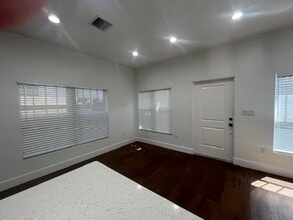 313 S E St in Lake Worth Beach, FL - Building Photo - Building Photo
