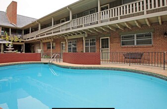 4517 S Peoria Ave in Tulsa, OK - Building Photo - Building Photo