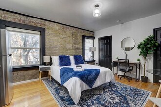 1925 N Prospect Ave in Milwaukee, WI - Building Photo - Building Photo