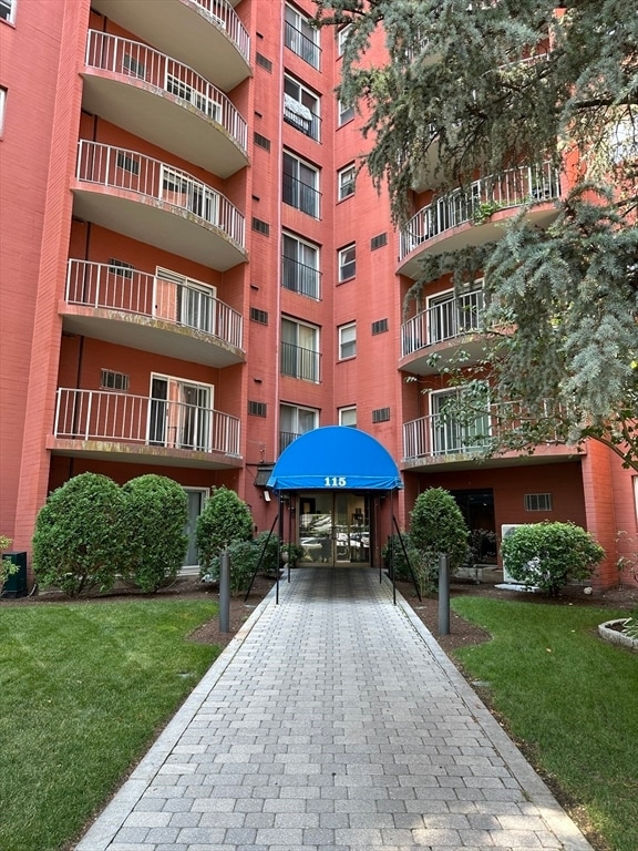 property at 115 W Squantum St