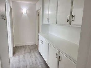 3600 Bedrock Dr in Bakersfield, CA - Building Photo - Building Photo