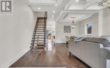 603 Royal York Rd in Toronto, ON - Building Photo - Building Photo