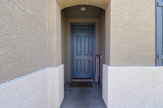 6737 W Vly Vw Dr in Phoenix, AZ - Building Photo - Building Photo