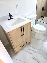 1657 Ceylon Dr in Brentwood, CA - Building Photo - Building Photo