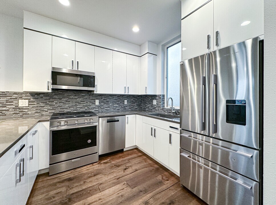 1767 16th Ave S in Seattle, WA - Building Photo