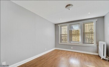 816 S 19th St in Newark, NJ - Building Photo - Building Photo