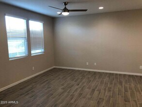 594 W Westchester Ave in Tempe, AZ - Building Photo - Building Photo