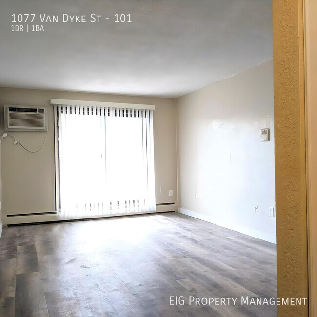 1077 Van Dyke St in St. Paul, MN - Building Photo - Building Photo