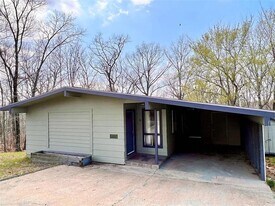 4 Ulverston Dr in Bella Vista, AR - Building Photo