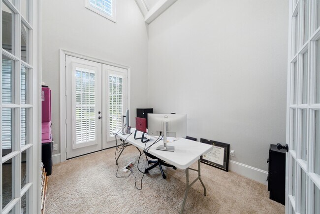 2547 Marufo Vega Dr in Spring, TX - Foto de edificio - Building Photo