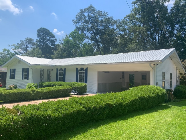 3406 W Adeline St in Hattiesburg, MS - Building Photo - Building Photo
