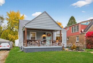 4905 Norwaldo Ave in Indianapolis, IN - Foto de edificio - Building Photo