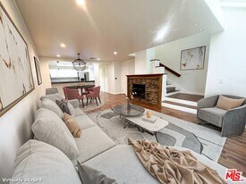 4240 Lost Hills Rd in Agoura Hills, CA - Building Photo