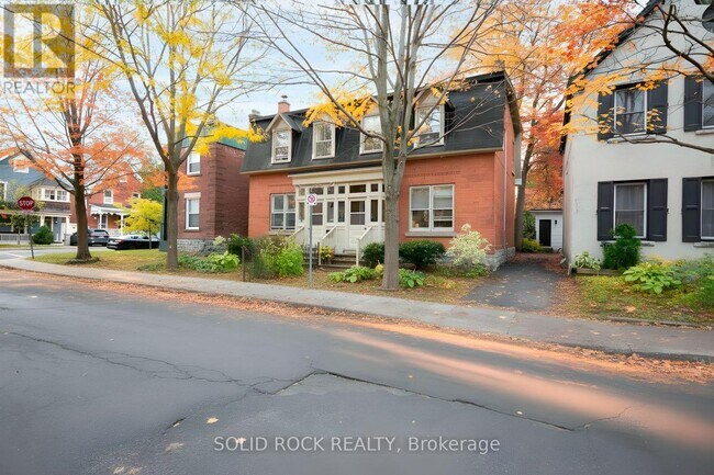 432 Besserer St in Ottawa, ON - Building Photo - Building Photo