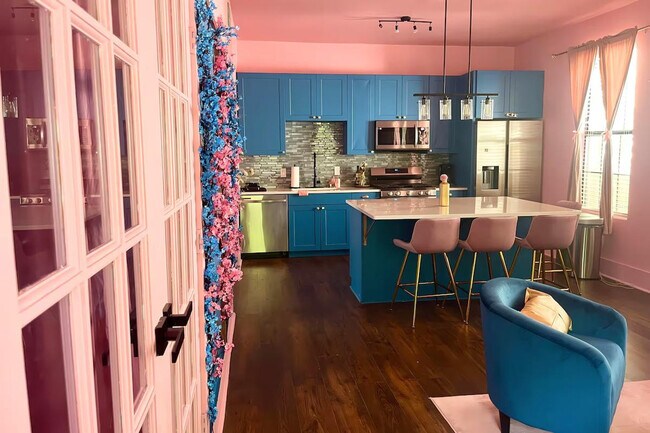 2612 E 2nd St in Austin, TX - Building Photo - Building Photo