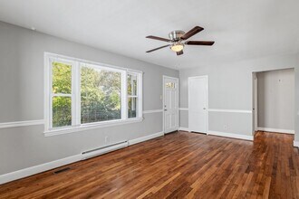 1615 Roseland St in Greensboro, NC - Building Photo - Building Photo