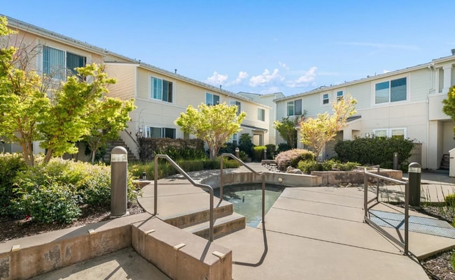 1066 41st Ave in Capitola, CA - Building Photo - Building Photo