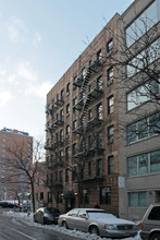 461 W 44th St in New York, NY - Building Photo - Building Photo