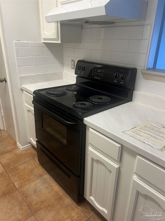 2201 Scenic Hwy in Pensacola, FL - Building Photo - Building Photo