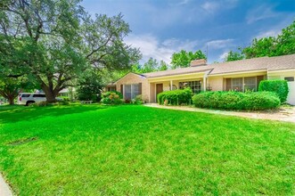 6313 Halifax Rd in Fort Worth, TX - Building Photo - Building Photo