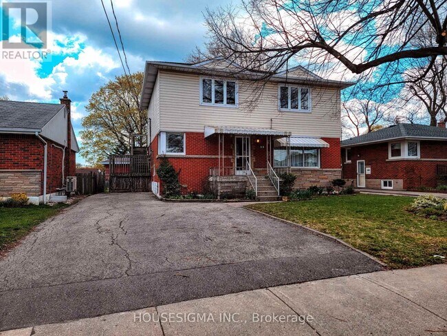 property at 33 Warren Ave